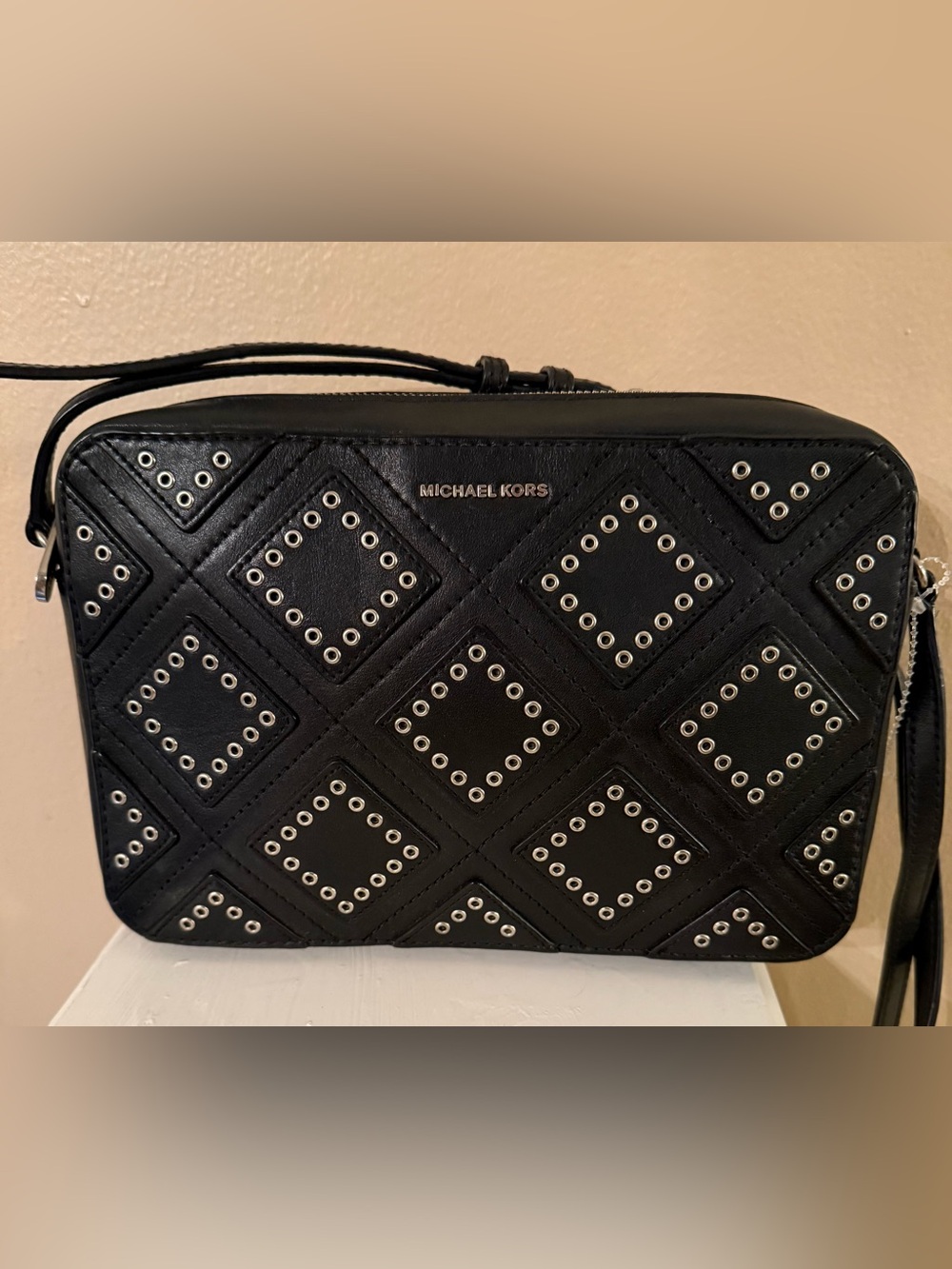 Michael Kors Jet Set Travel Large Diamond Grommet East/West Crossbody bag NWOT